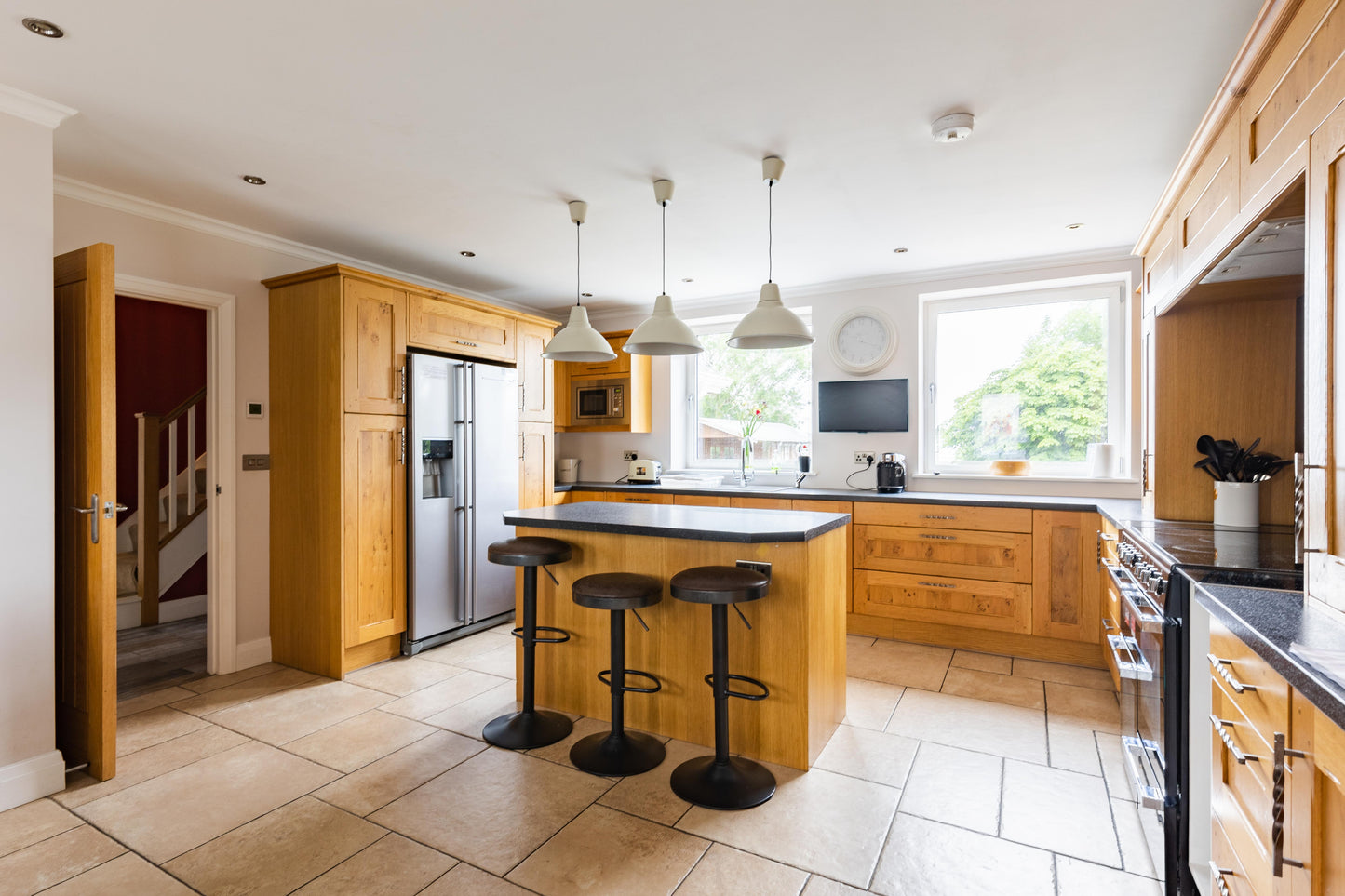 Llanrhidian - Boutique Style Hotel sleeps x15, Gower Peninsula