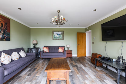 Llanrhidian - Boutique Style Hotel sleeps x15, Gower Peninsula