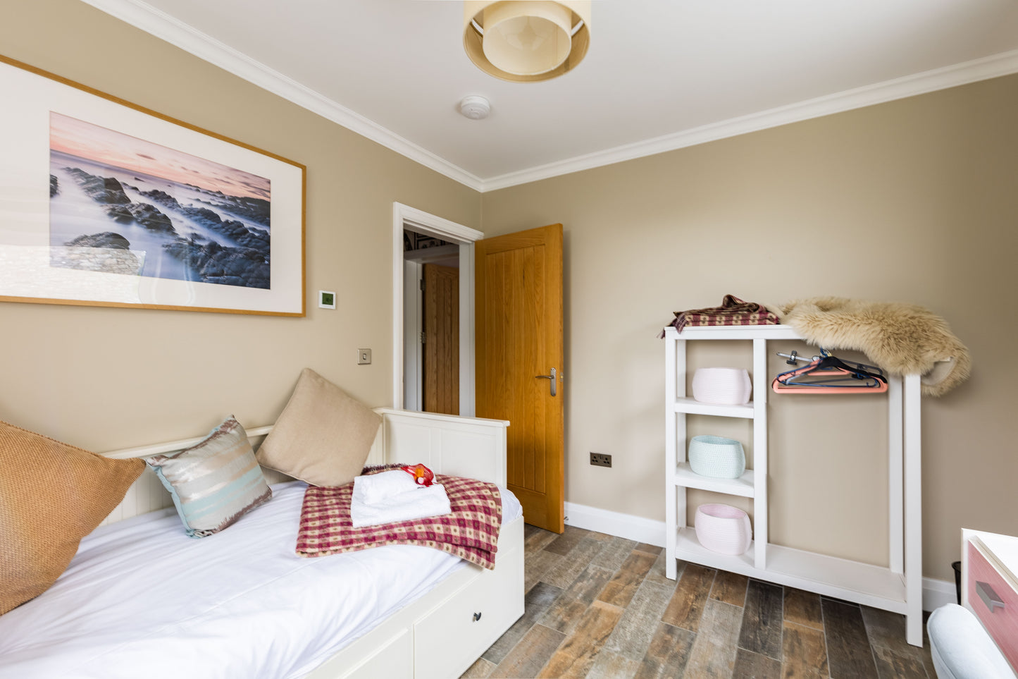 Llanrhidian - Boutique Style Hotel sleeps x15, Gower Peninsula