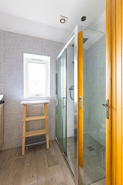 Llanrhidian - Boutique Style Hotel sleeps x15, Gower Peninsula