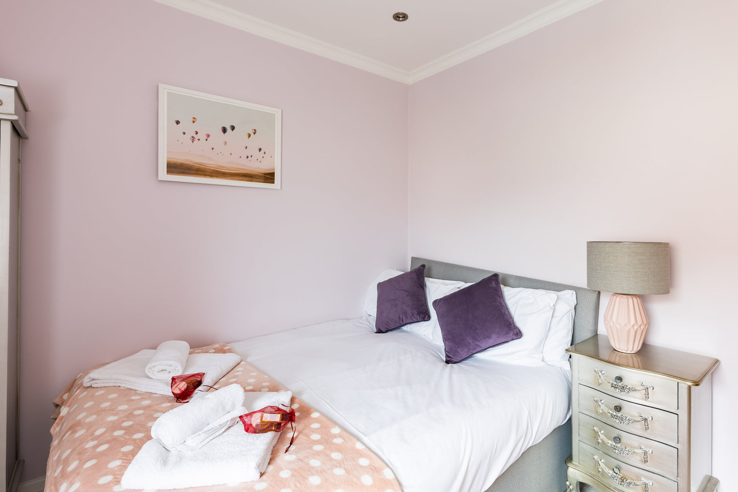 Llanrhidian - Boutique Style Hotel sleeps x15, Gower Peninsula