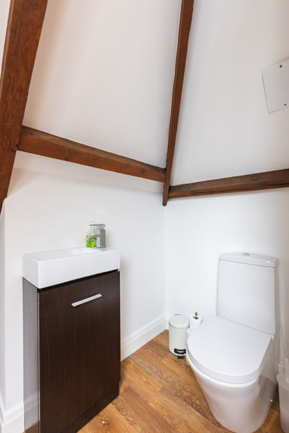 Llanrhidian - Boutique Style Hotel sleeps x15, Gower Peninsula