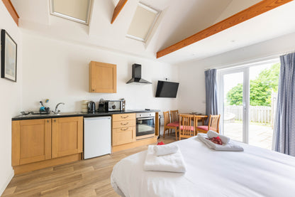 Llanrhidian - Boutique Style Hotel sleeps x15, Gower Peninsula
