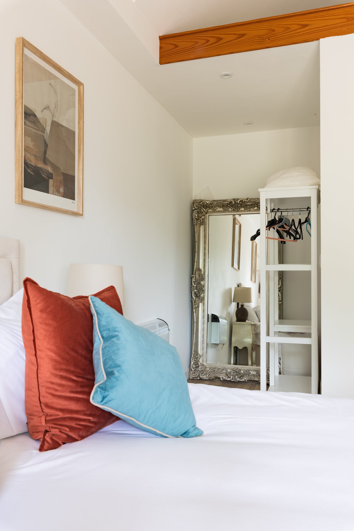 Llanrhidian - Boutique Style Hotel sleeps x15, Gower Peninsula