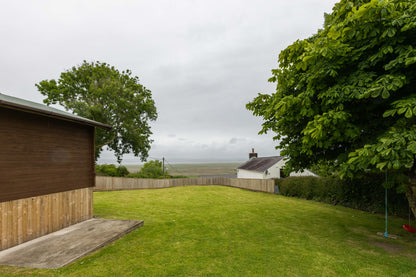 Llanrhidian - Boutique Style Hotel sleeps x15, Gower Peninsula