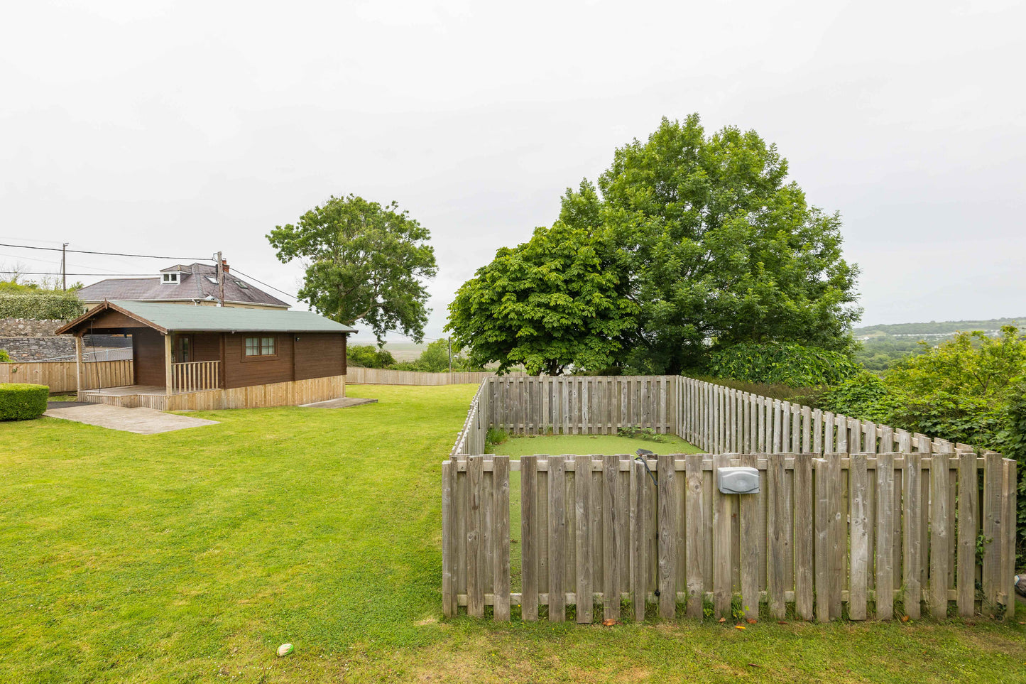 Llanrhidian - Boutique Style Hotel sleeps x15, Gower Peninsula