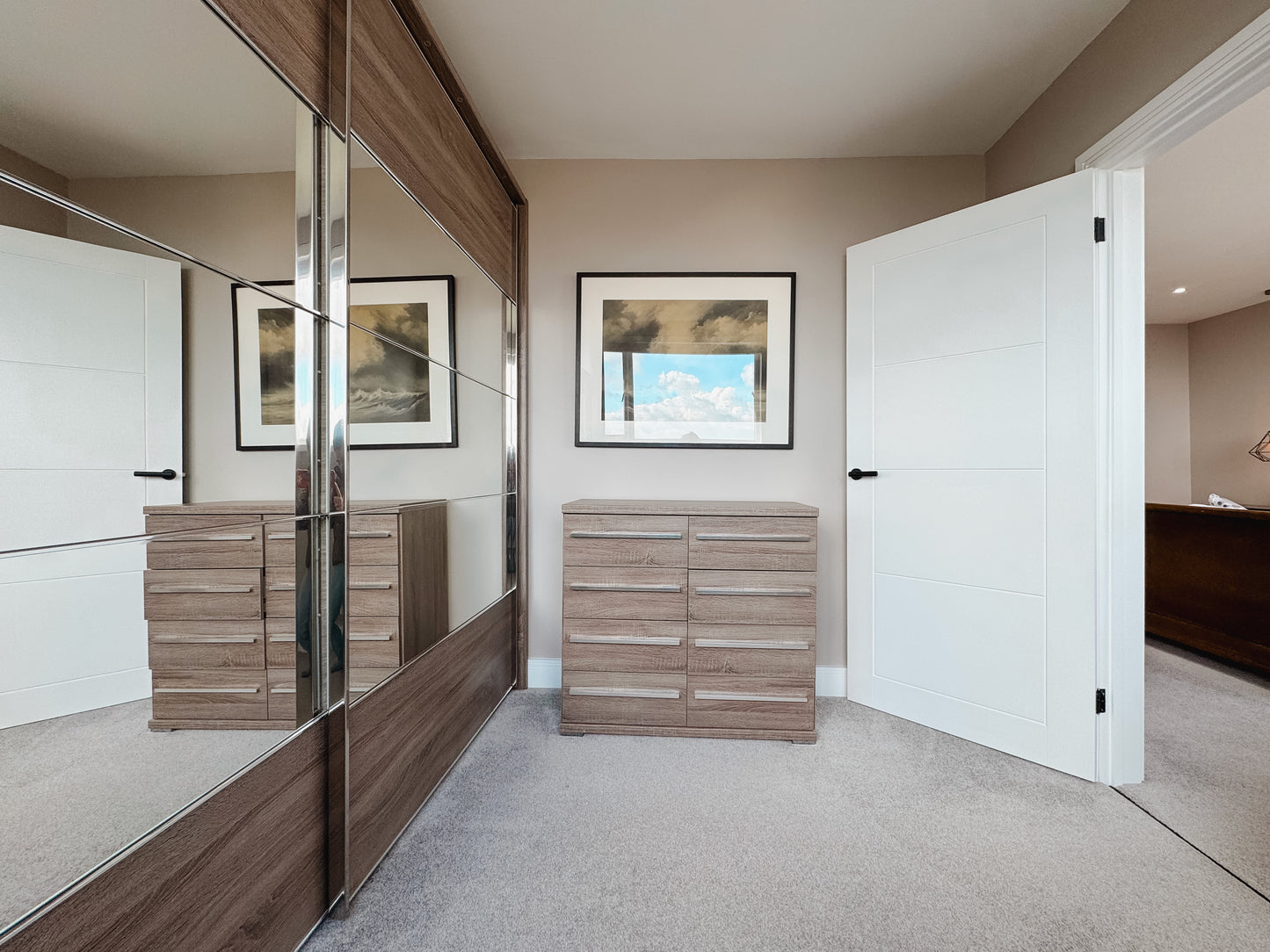 Sea Views, Modern, West Cross, Close to Mumbles, Sleeps x5