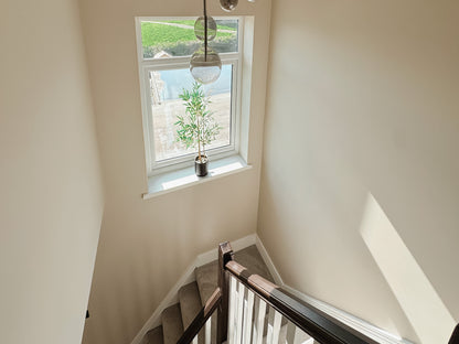 Sea Views, Modern, West Cross, Close to Mumbles, Sleeps x5