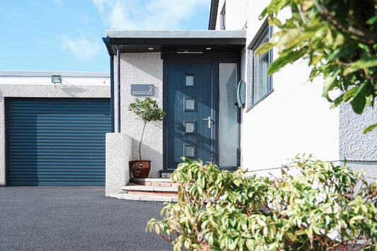 Sea Views, Modern, West Cross, Close to Mumbles, Sleeps x5