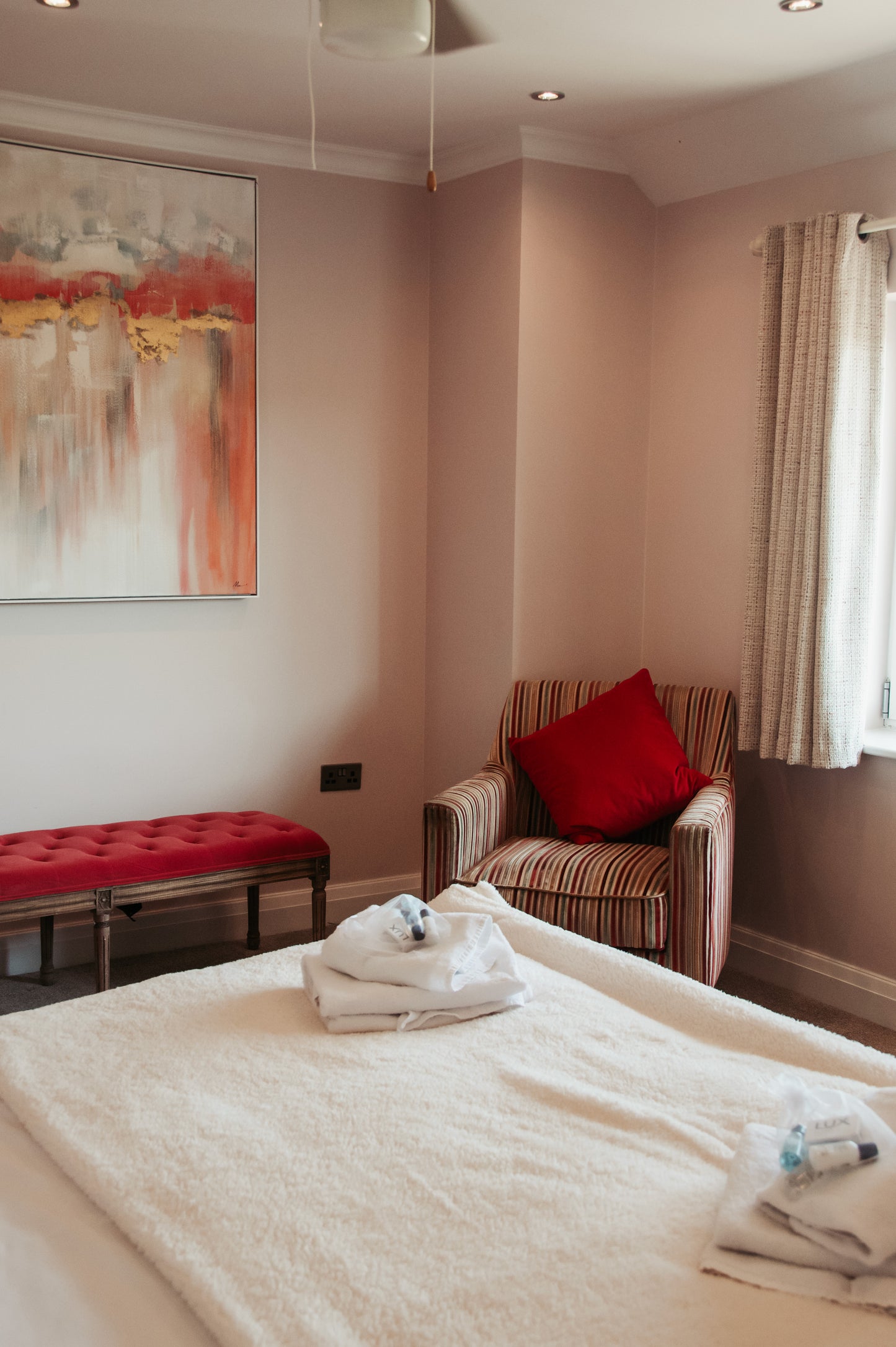 Llanrhidian - Boutique Style Hotel sleeps x15, Gower Peninsula