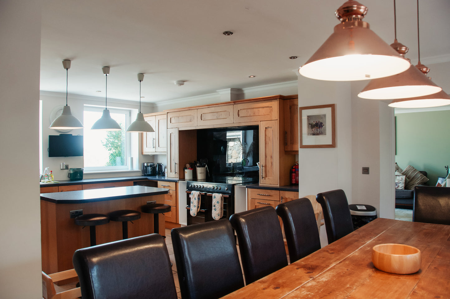 Llanrhidian - Boutique Style Hotel sleeps x15, Gower Peninsula