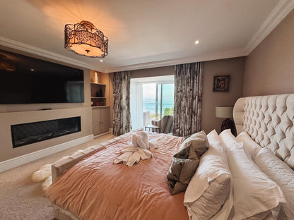 Luxury Retreat, Outdoor Pool, Mumbles, Sleeps x14
