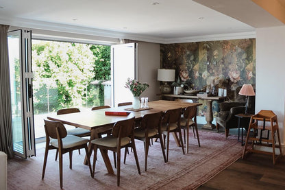 Luxury Retreat, Outdoor Pool, Mumbles, Sleeps x14