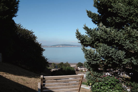 Luxury Retreat, Outdoor Pool, Mumbles, Sleeps x14