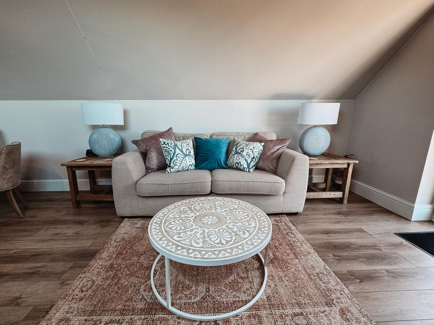 Luxury Retreat, Outdoor Pool, Mumbles, Sleeps x14