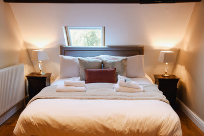 Mumbles - Oystermouth Chapel, Sleeps x6