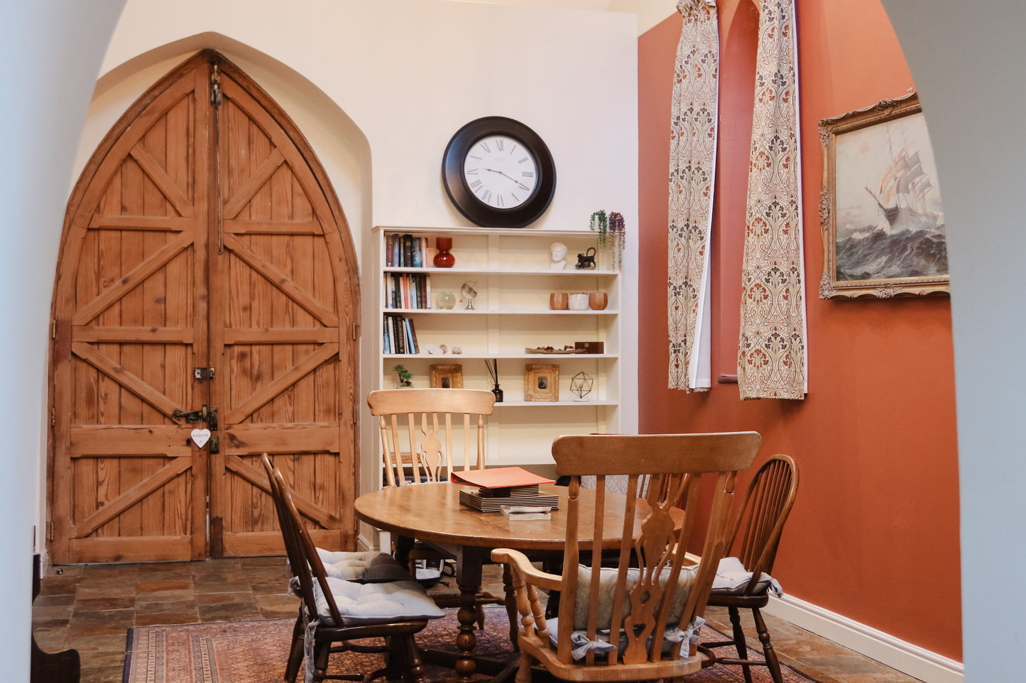 Mumbles - Oystermouth Chapel, Sleeps x6