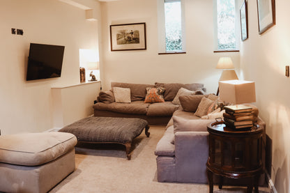 Mumbles - Oystermouth Chapel, Sleeps x6