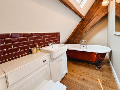 Mumbles - Oystermouth Chapel, Sleeps x6