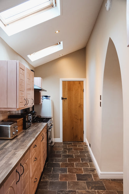 Mumbles - Oystermouth Chapel, Sleeps x6