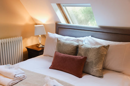 Mumbles - Oystermouth Chapel, Sleeps x6